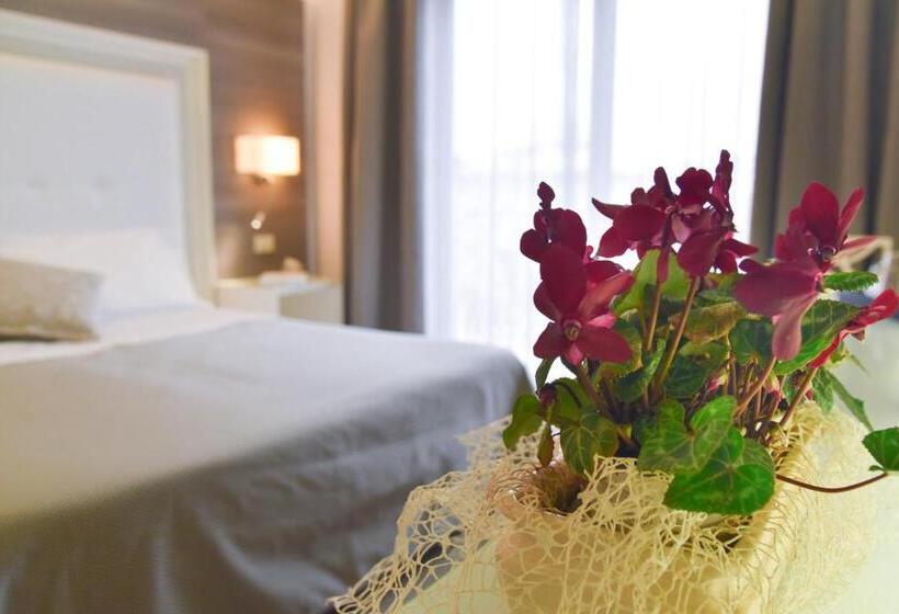 豪华房间, Crystal