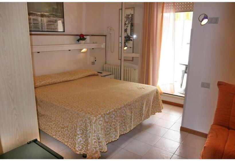 חדר סטנדרט, Paron