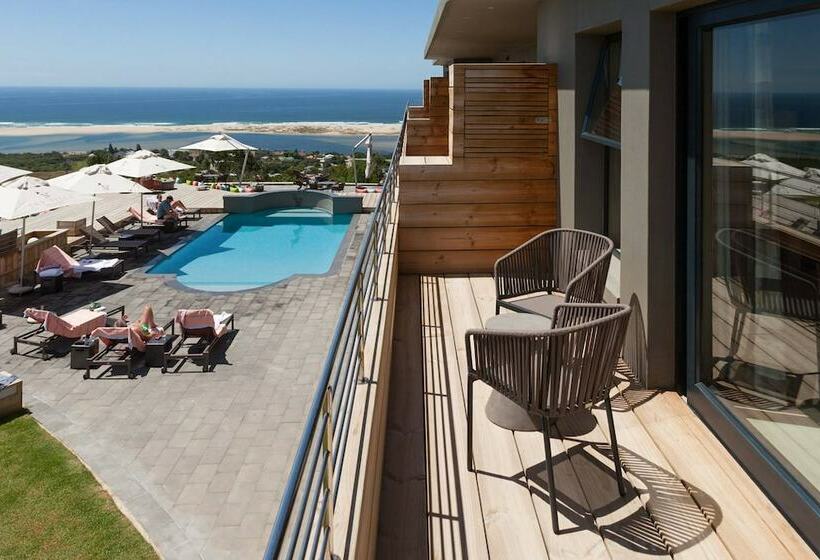 غرفة ديلوكس مطلّة علي البحر, Sky Villa Boutique Hotel By Raw Africa Collection