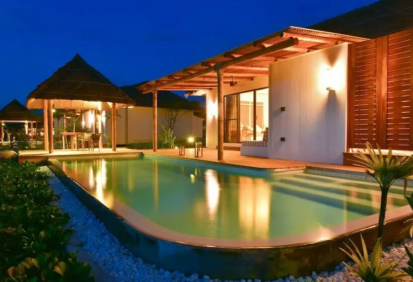 オーシャンビューの１ベッドルームビラ, The Royal Sands Koh Rong