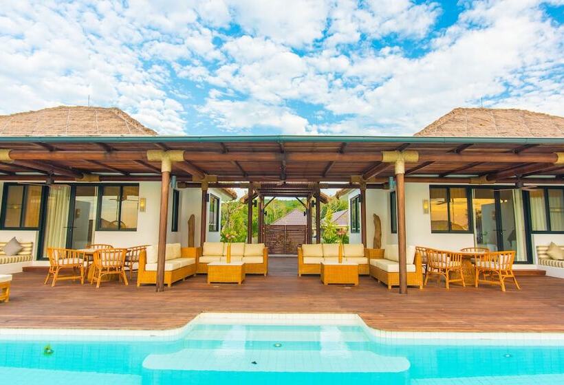 オーシャンビュー２ベッドルームヴィラ, The Royal Sands Koh Rong