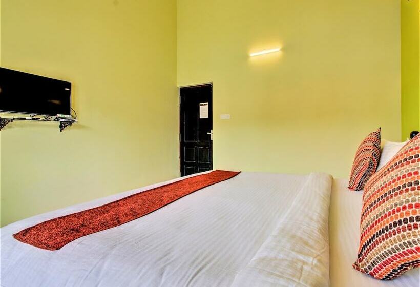 豪华小屋, Vagator Retreat Resort With Swimming Pool
