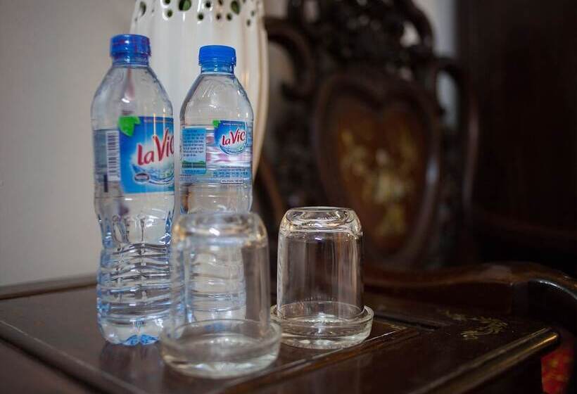 Quarto superior, Phuong Trang