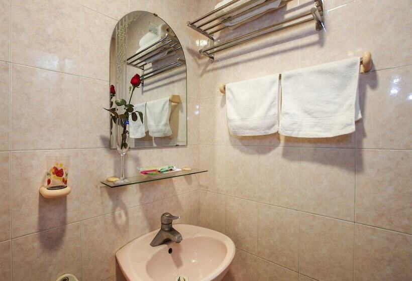 Quarto standard, Phuong Trang