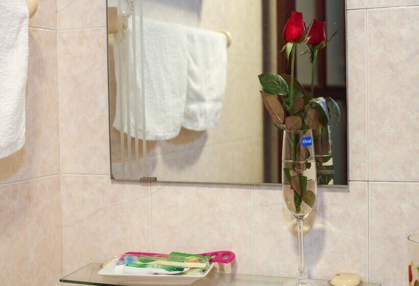 Quarto standard, Phuong Trang