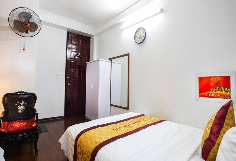 Quarto standard, Phuong Trang