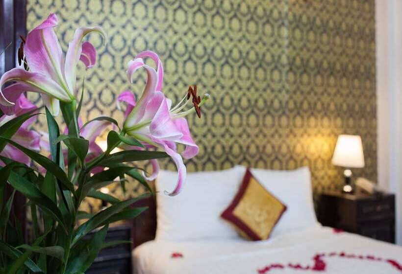 Quarto superior, Phuong Trang