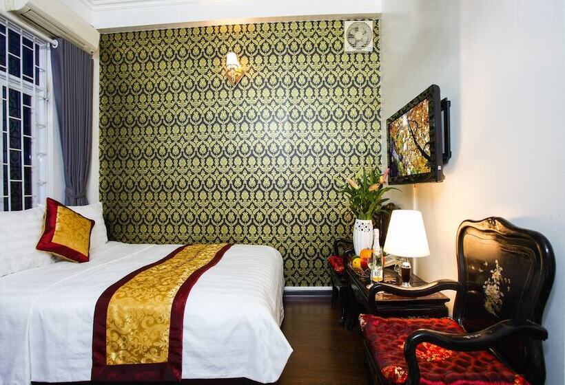 Quarto superior, Phuong Trang