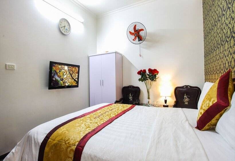 Quarto superior, Phuong Trang