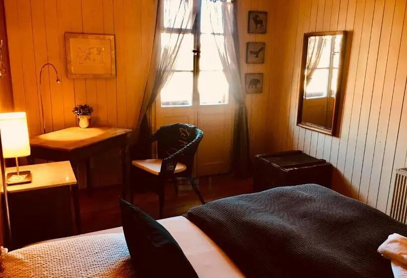 Habitació Estàndard Individual Bany Compartit, B&b Bären