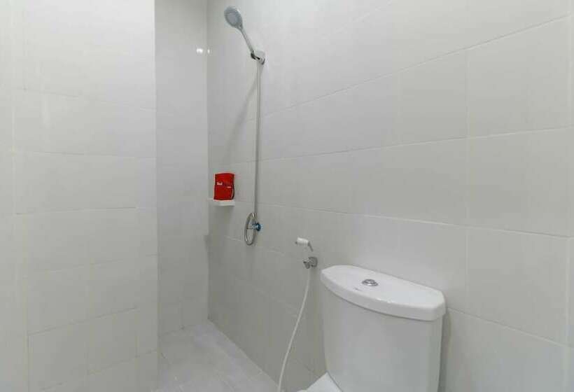 Номер Стандарт, Reddoorz Plus @ Kapuk Business Park