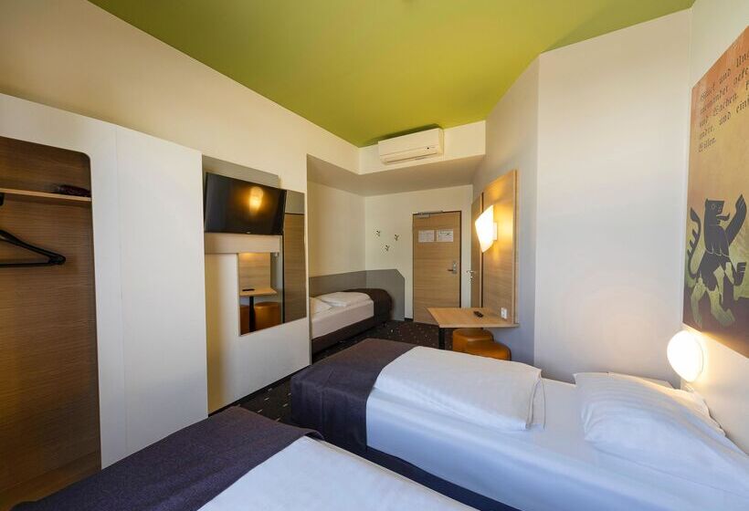 Номер Стандарт, B&b Hotel Weimar