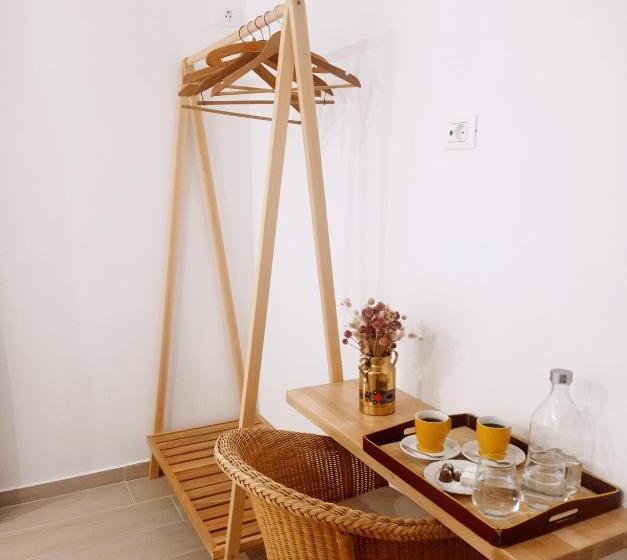 غرفة ديلوكس مطلّة علي البحر مزوَّدة بشُرفة, Eléa Guesthouse Himare