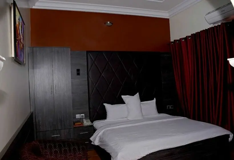 اتاق استاندارد, La Maison