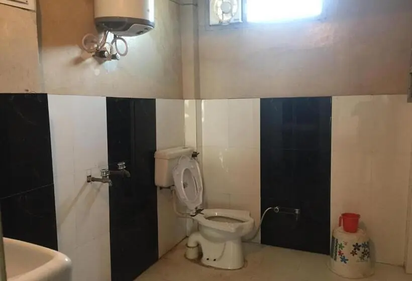 اتاق اکونومی, Nature Resort