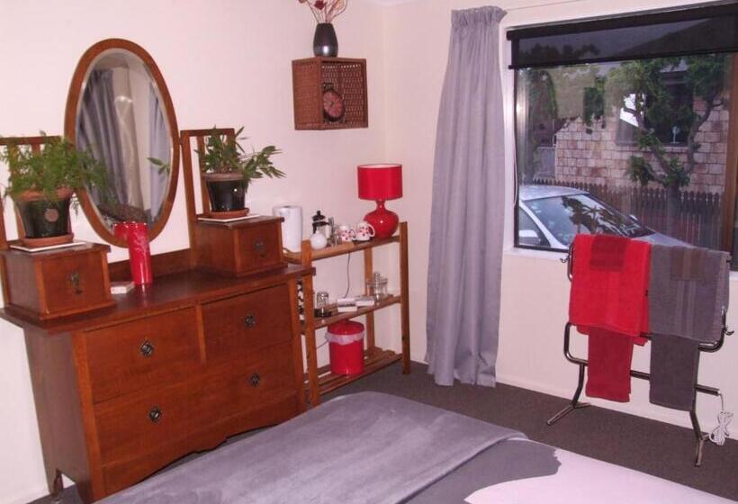 디럭스 룸, Annie's Bnb At 7c