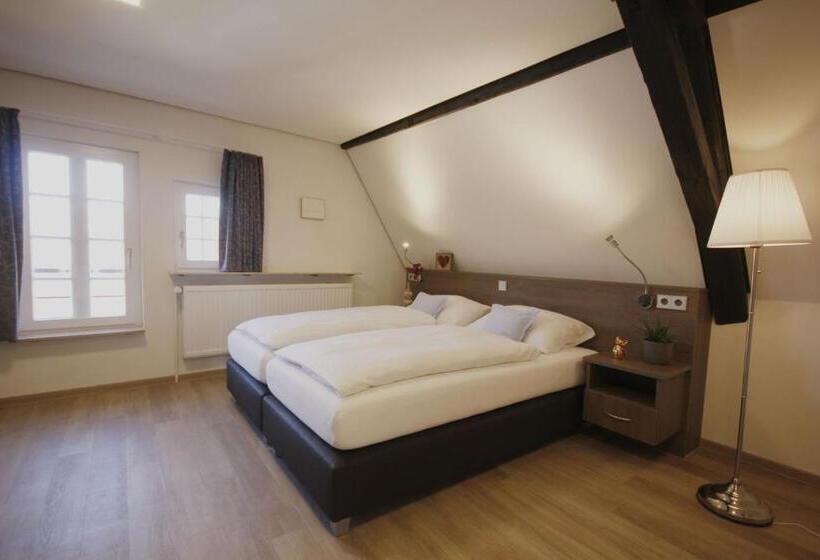 小型豪华套房, Gastehaus Zur Sonne