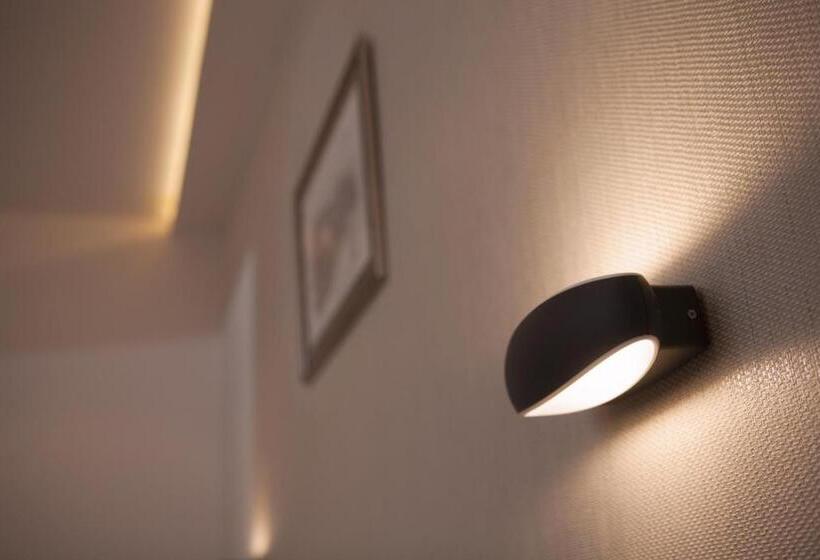 اتاق چهار تخته با دستشویی مشترک, Apartmani Brocat