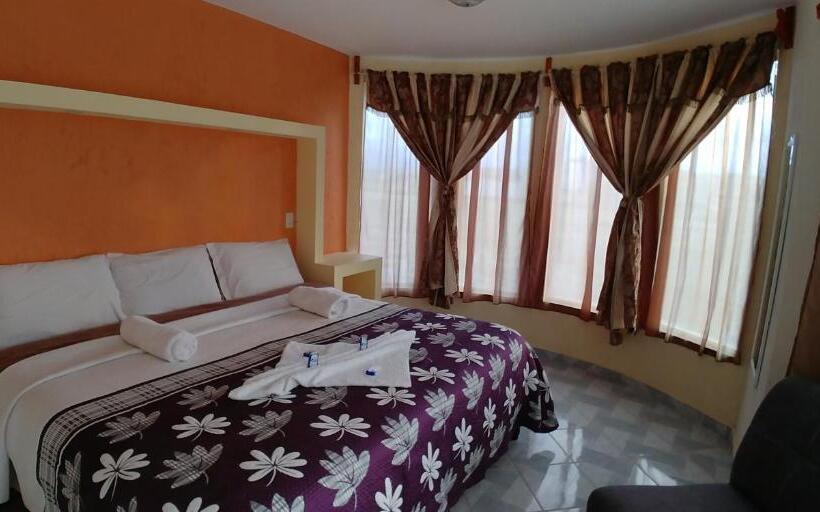 חדר סטנדרט עם מיטת קינג, Roseville