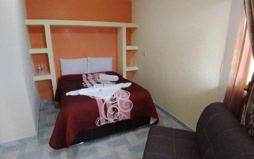 חדר משפחתי, Roseville