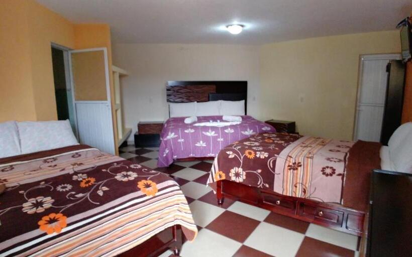 חדר משפחתי, Roseville