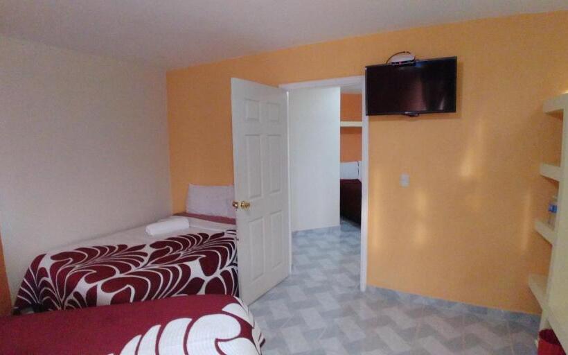 חדר משפחתי, Roseville