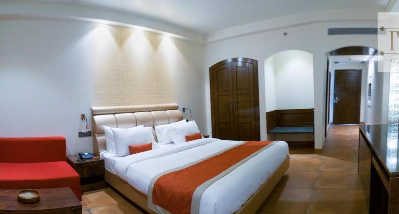 발코니가 있는 프리미엄 룸, The Ivy Anjuna