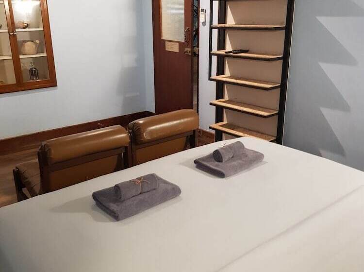 标准间, The Roo Classic Hometel