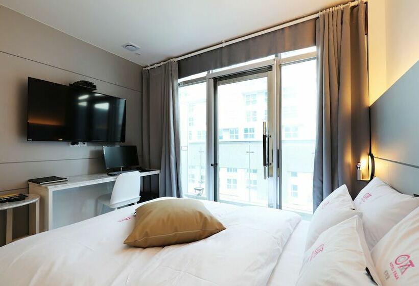 스탠다드 룸, Yaja Wirye