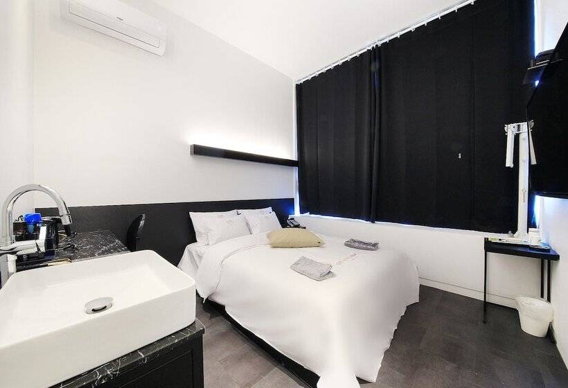 스탠다드 룸, Yaja Wirye