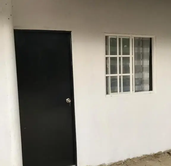 エコノミールーム, Palomino Hostel