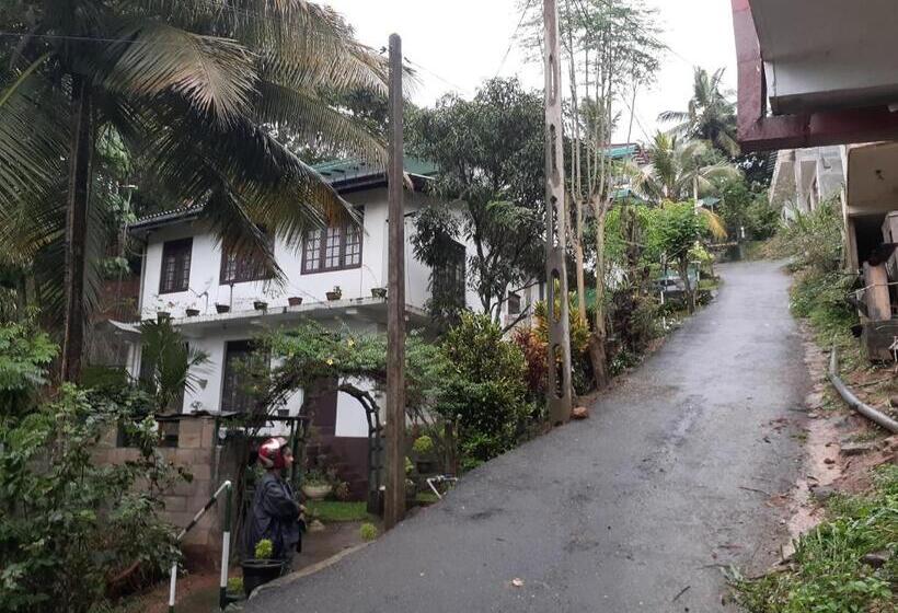带阳台的豪华间, Kandy Mountain Cottage