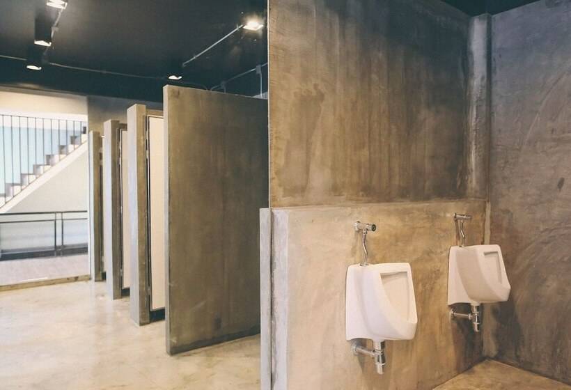 غرفة قياسية حمام مشترك, Vestique Hostel