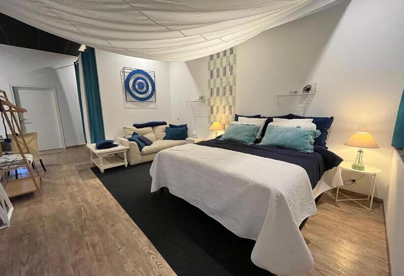Family Suite, The Corner Properties