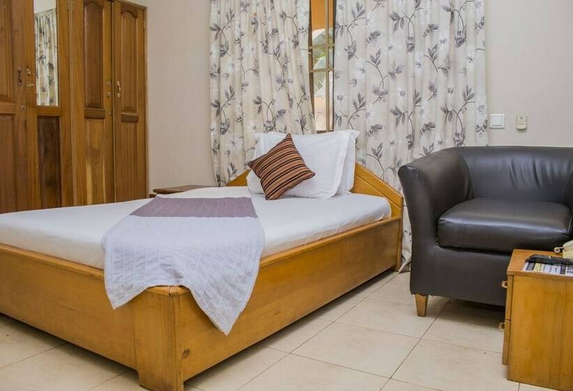 Quarto standart individual, Lovista