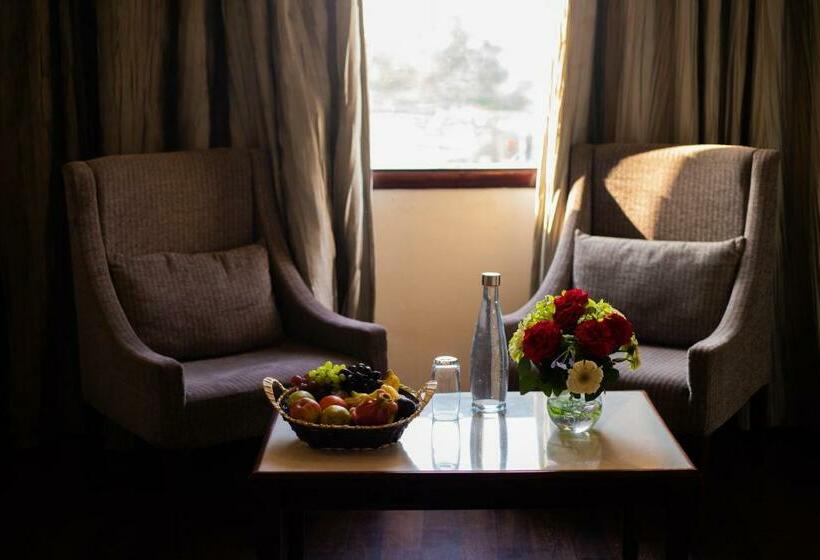 Deluxe Rum, The Baagh Ananta Elite Ranthambore