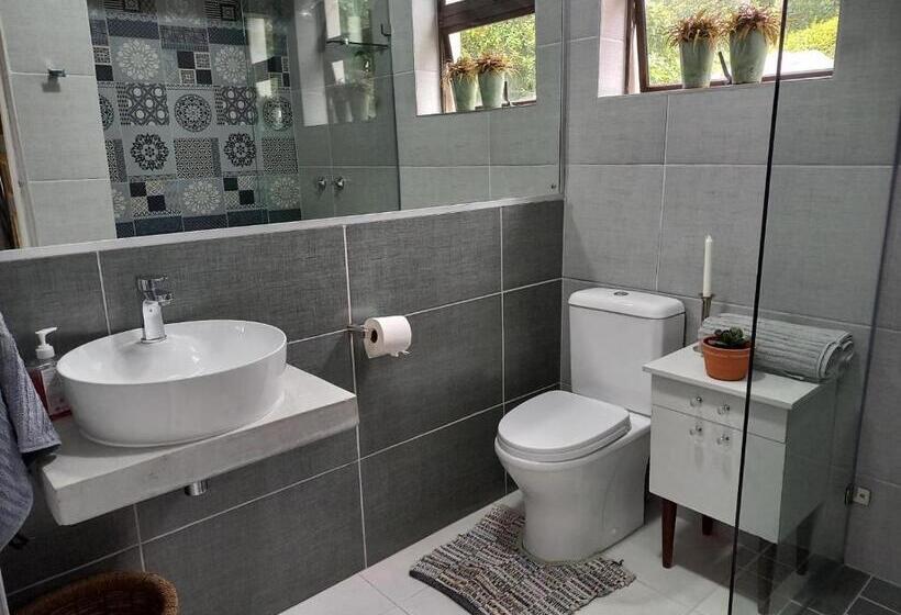 غرفة قياسية داخلية, Villa Roc Guesthouse   Solar Power