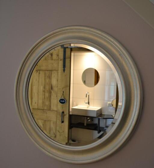 带共用浴室的标准房间, Bed & Breakfast Aan De Beek