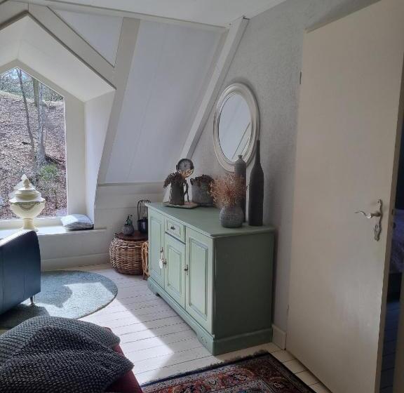 带共用浴室的标准房间, Bed & Breakfast Aan De Beek