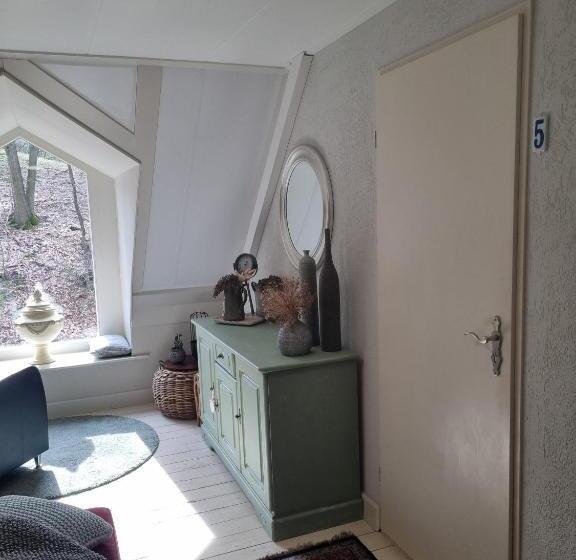 带共用浴室的标准房间, Bed & Breakfast Aan De Beek