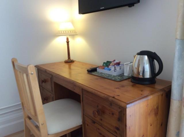 Quarto Standard Individual Casa de Banho Partilhada, Cavell House Bed And Breakfast
