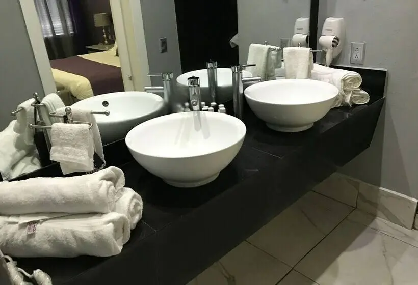 اتاق لوکس, Gran Hotel Cantera La Plaza
