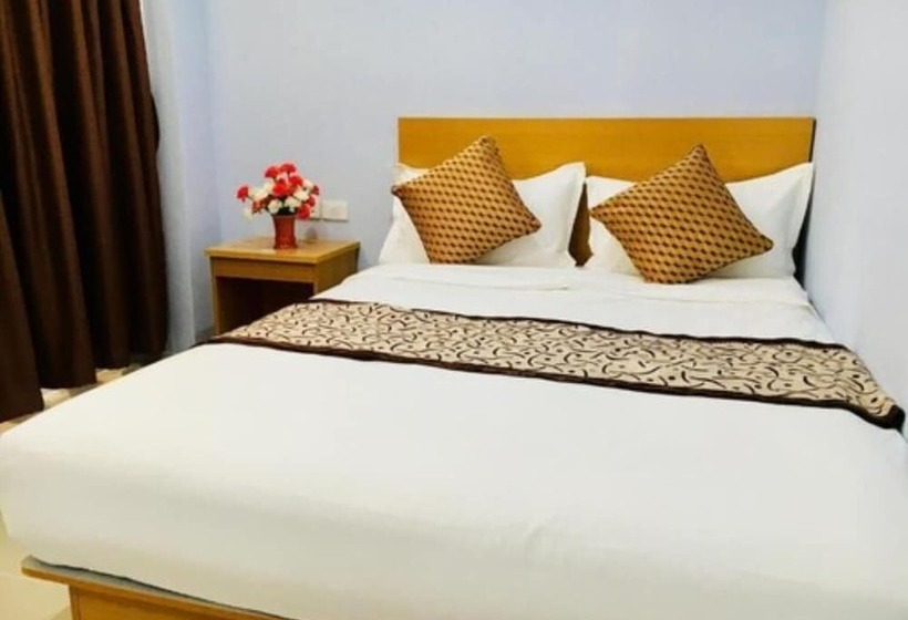 Suite med udsigt over byen, 99