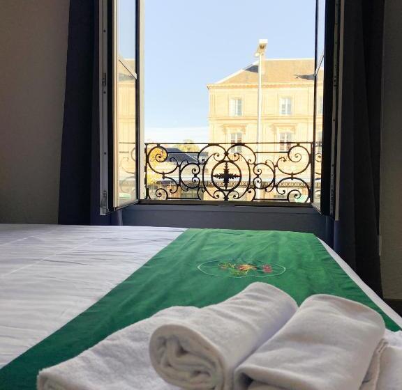 Семейный Номер, Colette Hôtel