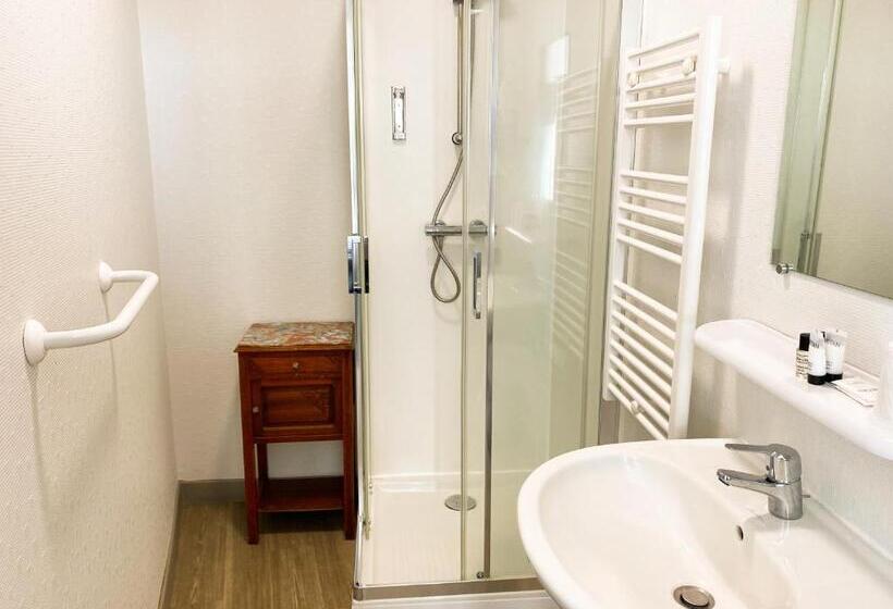 Семейный Номер, Colette Hôtel