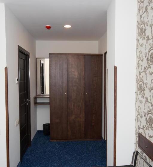 スタンダードルーム, Faria Boutique