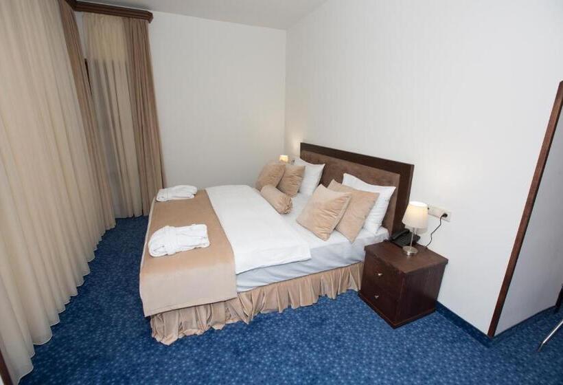 デラックスルーム, Faria Boutique