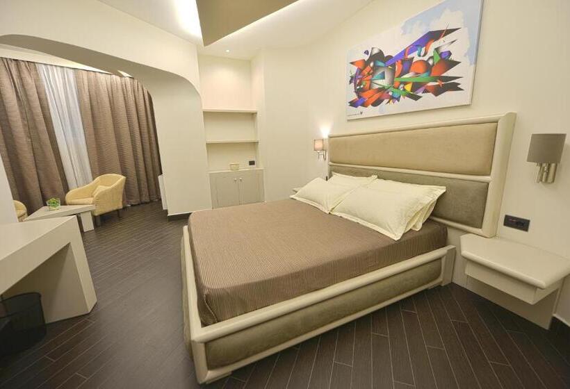 디럭스 룸, Petit Hotel Elita