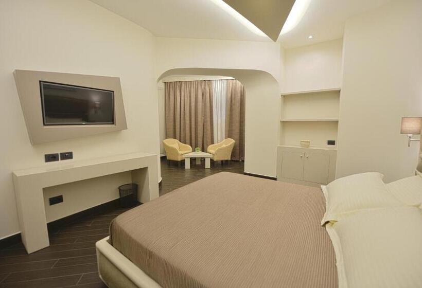 디럭스 룸, Petit Hotel Elita