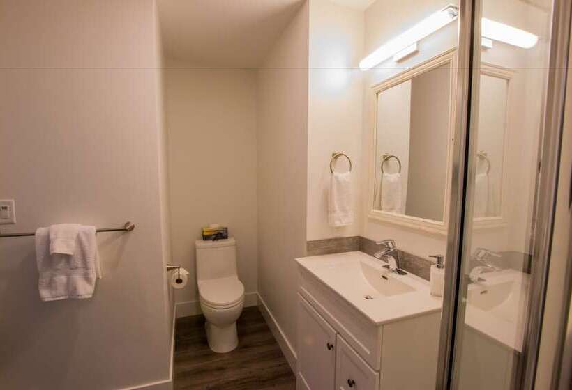 ファミリースイートの2ベッドルーム, The Burfield